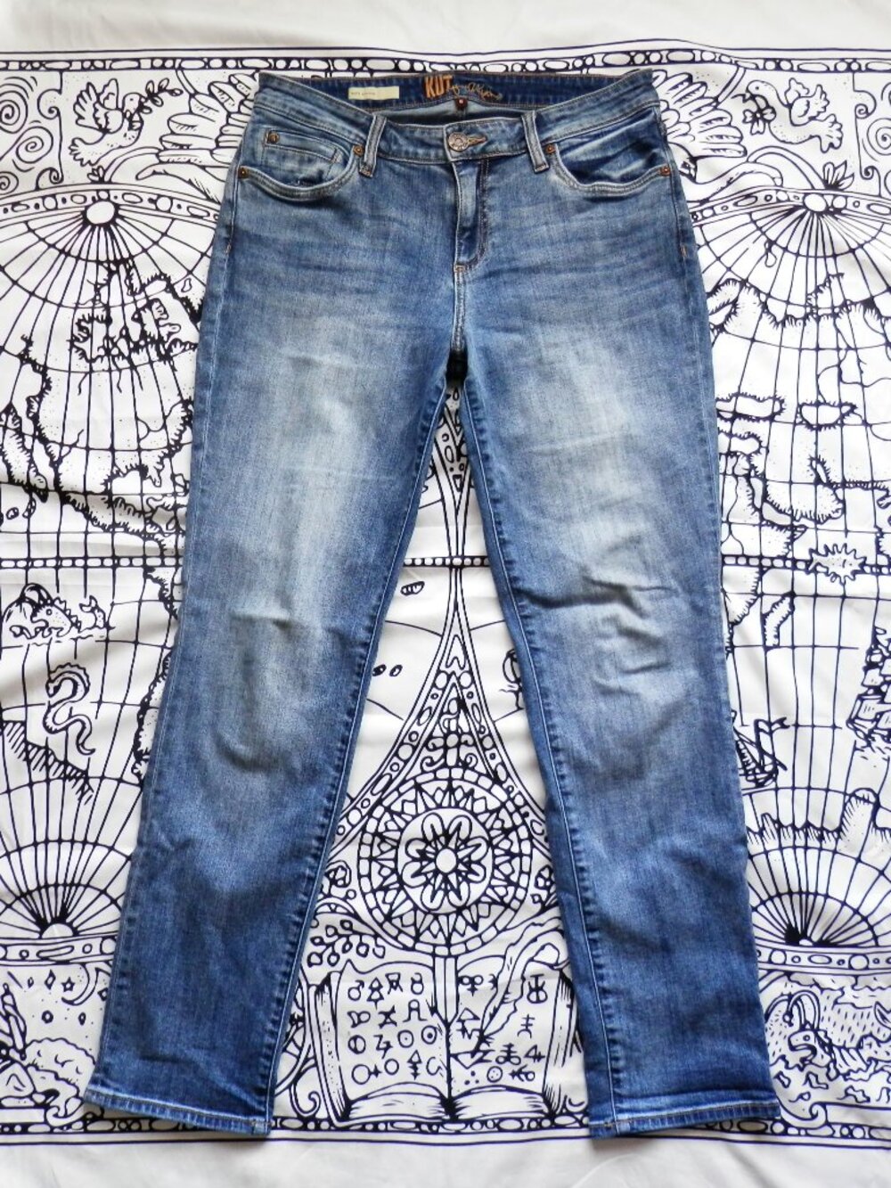KUT from the Kloth Katy Mid Rise Cotton Stretch Boyfriend Jeans, Size 6
